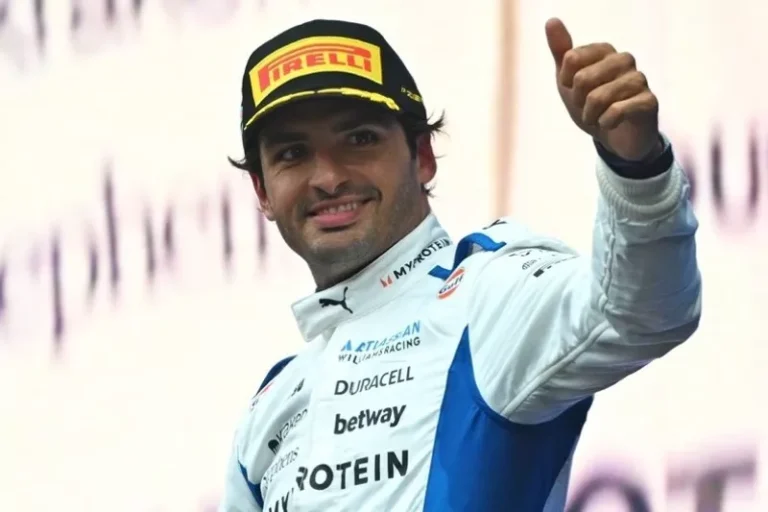 Capaian Langka Carlos Sainz dan Alain Prost