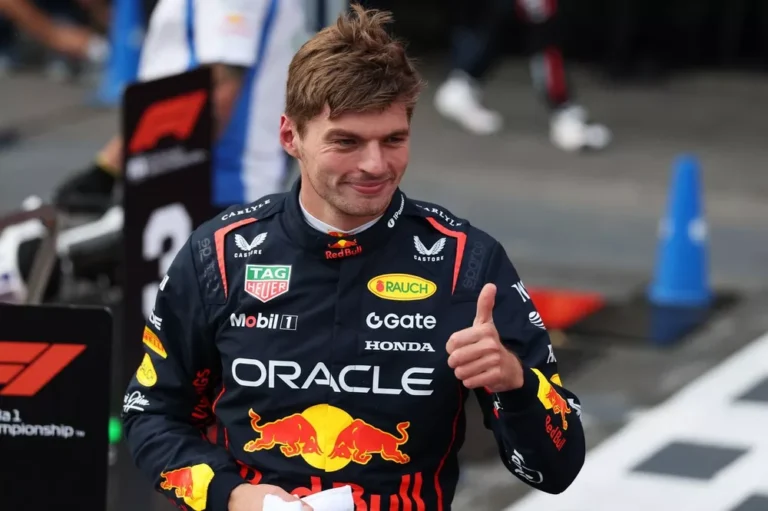 Verstappen: Saya Berpikir Apakah Kami Bisa Balikkan Keadaan
